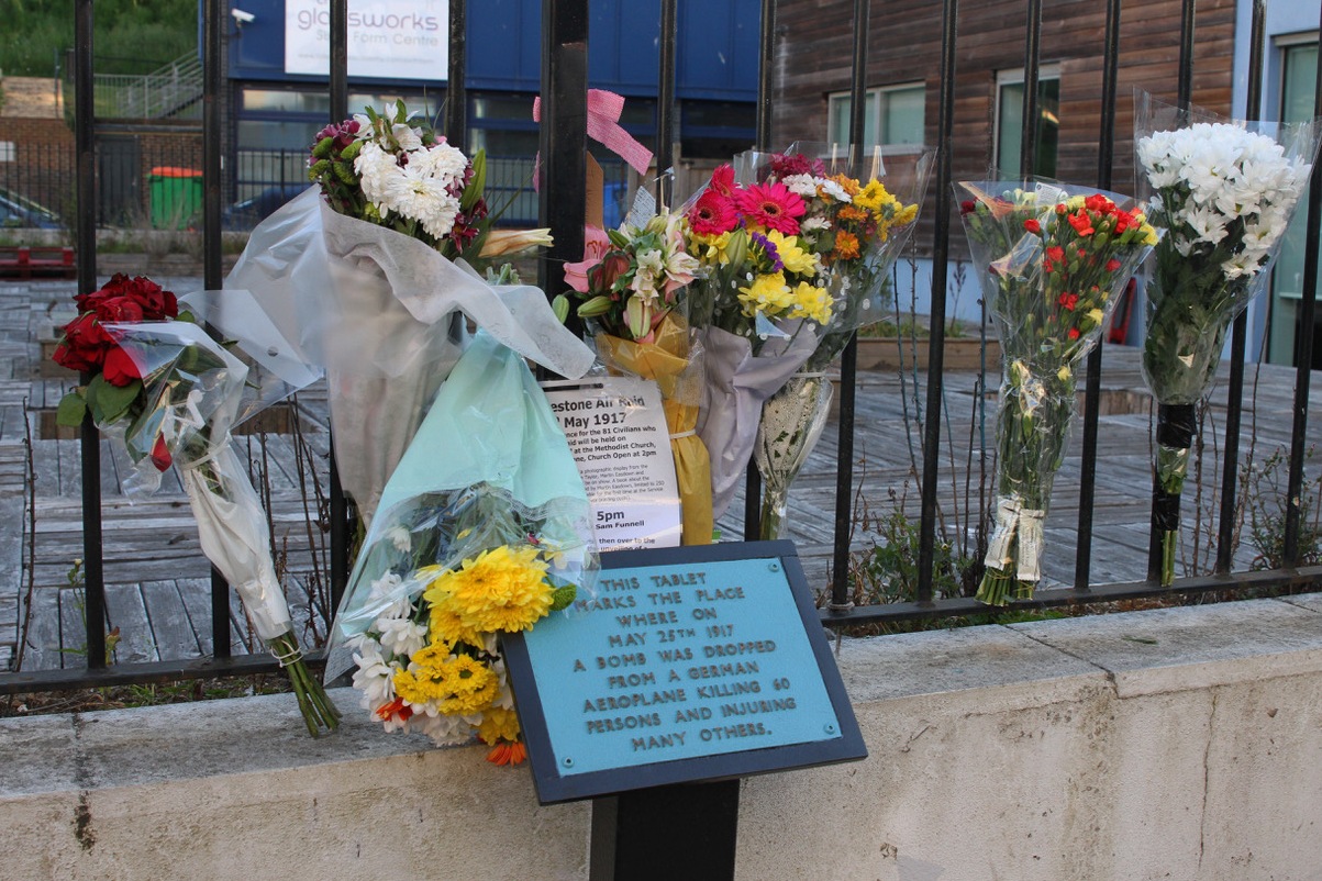 Memorial Plaque, Tontine Street